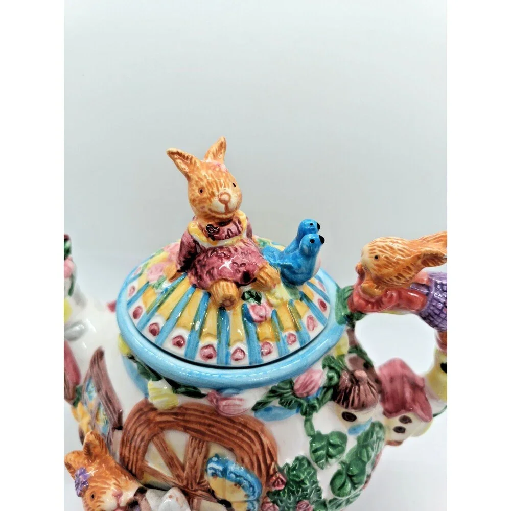 Vintage Bunny Rabbit Garden Teapot – Spring Easter – Merc Asia 1999 – Rare
